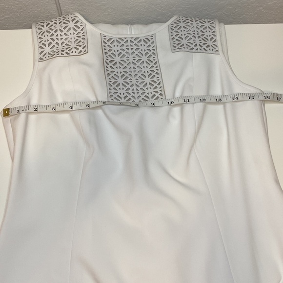 Etcetera White Sheath Dress with Leather Detail - Size 8 - Picture 13 of 16